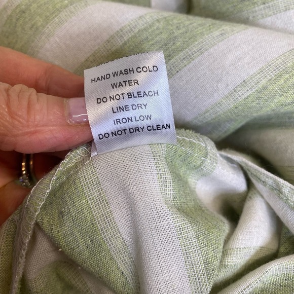 Travelling Chic Boutique green/cream stripe top - Picture 3 of 7